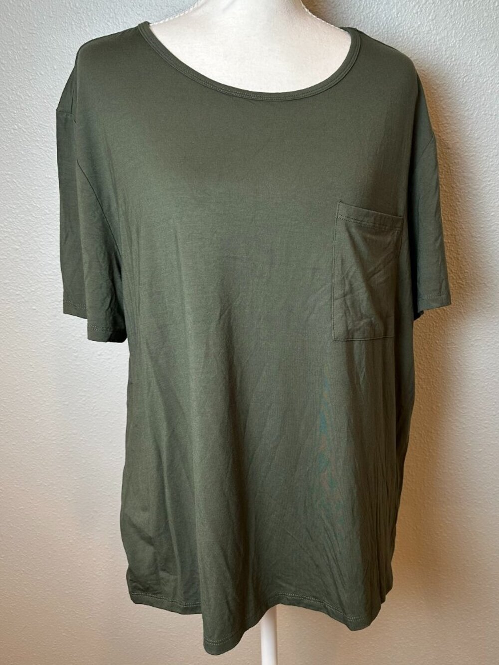 Cozy Earth Bamboo Stretch-Knit Lounge Pocket Tee Olive Green Size Large L EUC